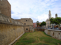 The fortress was built by Roger II of Sicily around 1131.