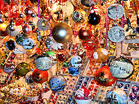 Event organizers urge stall owners to sell handmade Christmas articles over mass-produced plastic trinkets.