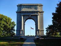 Valley Forge monument to the Continental Army